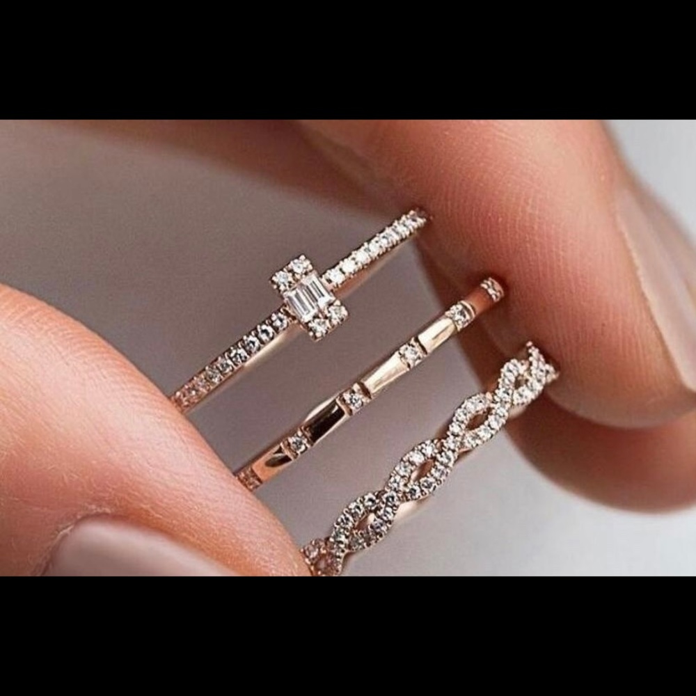 Brand new Size 8 rose gold set of 3 rings